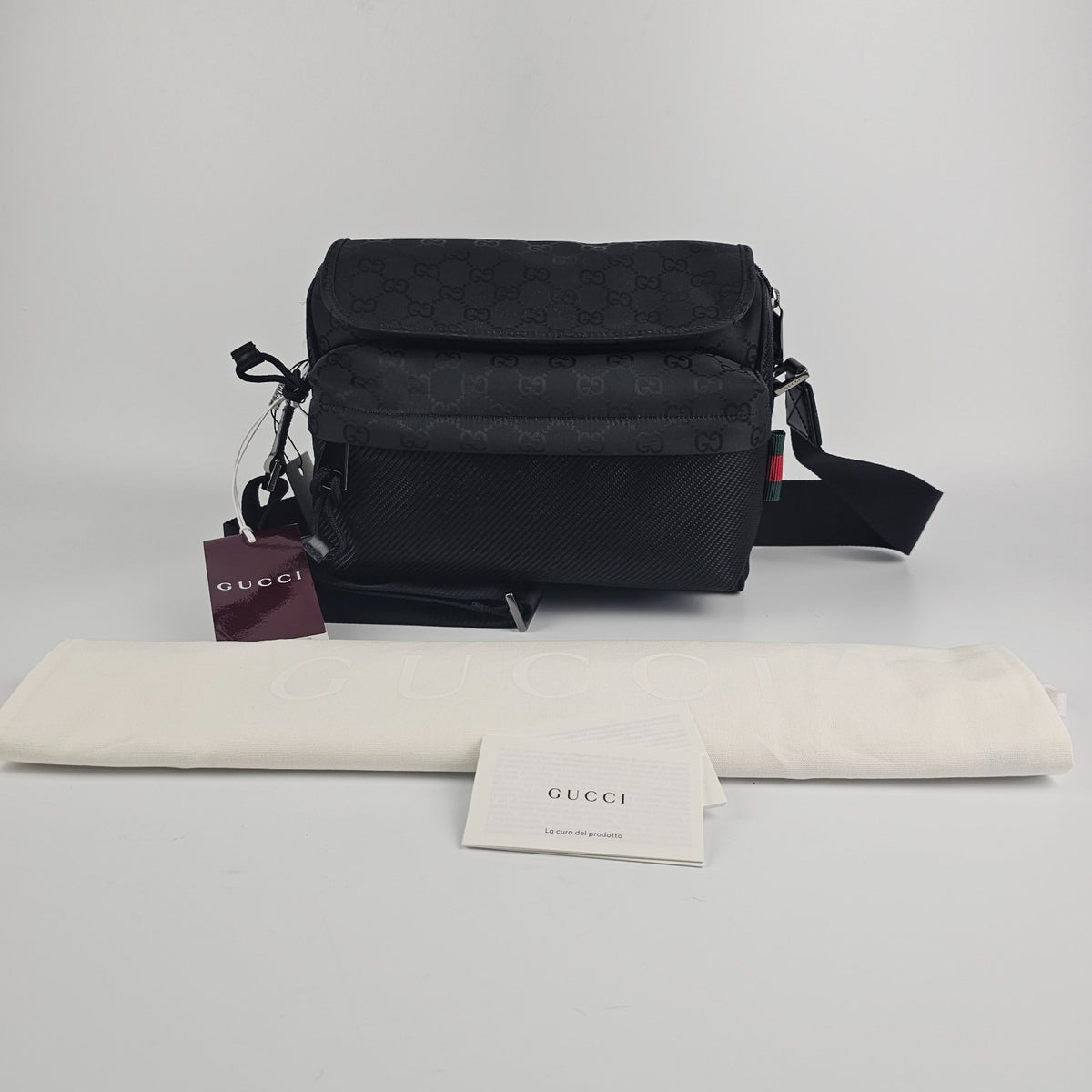 GUCCI $2200 Nexus Black GG Nylon Medium Crossbody Bag New & Authentic