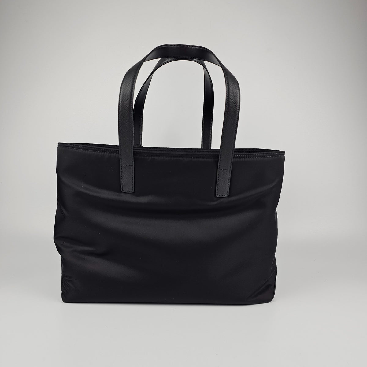 PRADA Re-Edition 1978 $2050 Medium Black Re-Nylon Tote Bag New And Authentic