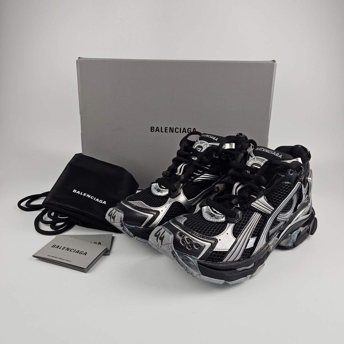 BALENCIAGA Runner $1190 Men's Black/Silver Sneakers New & Authentic