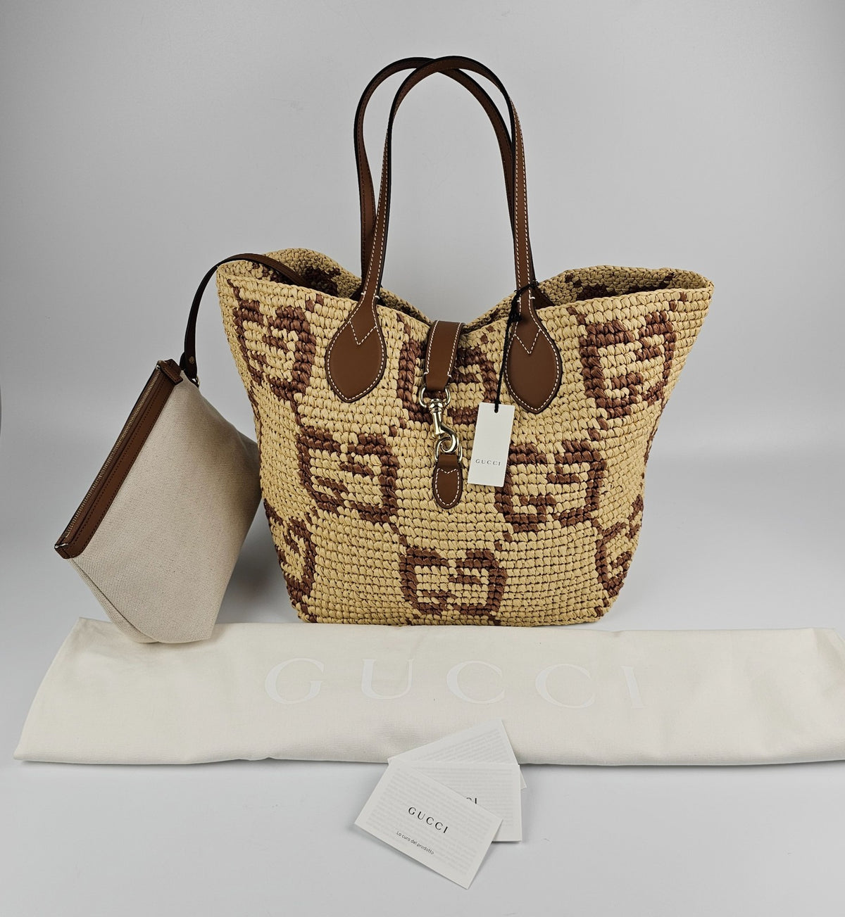 GUCCI $3650 Natural/Brown GG Raffia Medium Tote Bag New & Authentic