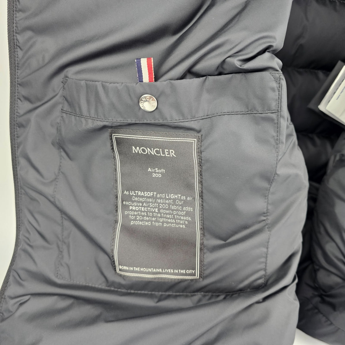 MONCLER Lechtal $1115 Men's Black Down Vest New