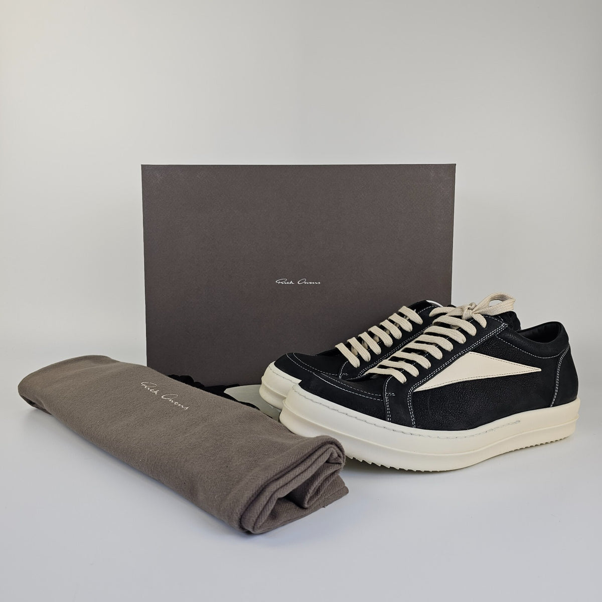 RICK OWENS Vintage Black/Milk Nubuck/Grained Leather Sneakers New Size 41 US 8