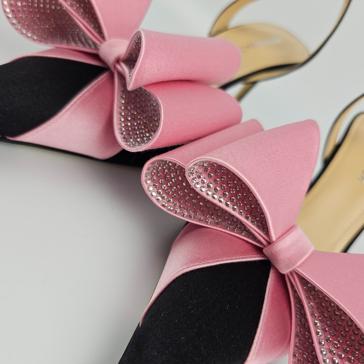 MACH & MACH Le Cadeau Black/Pink 95mm Slingback Pumps New & Authentic
