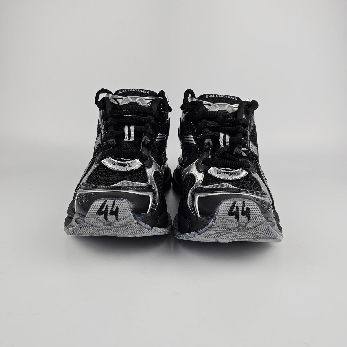 BALENCIAGA Runner $1190 Men's Black/Silver Sneakers New & Authentic