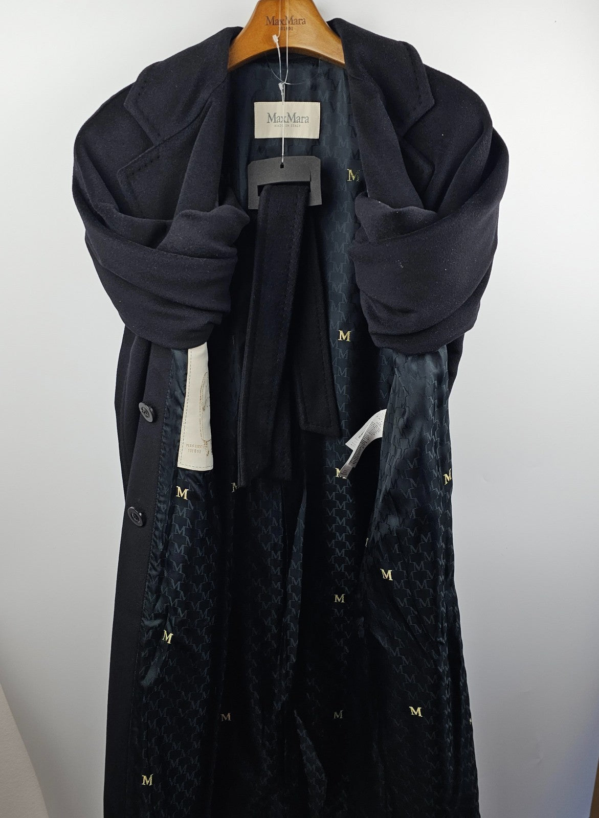 MAX MARA Madame 101801 Belted Black Wool Long Coat New & Authentic