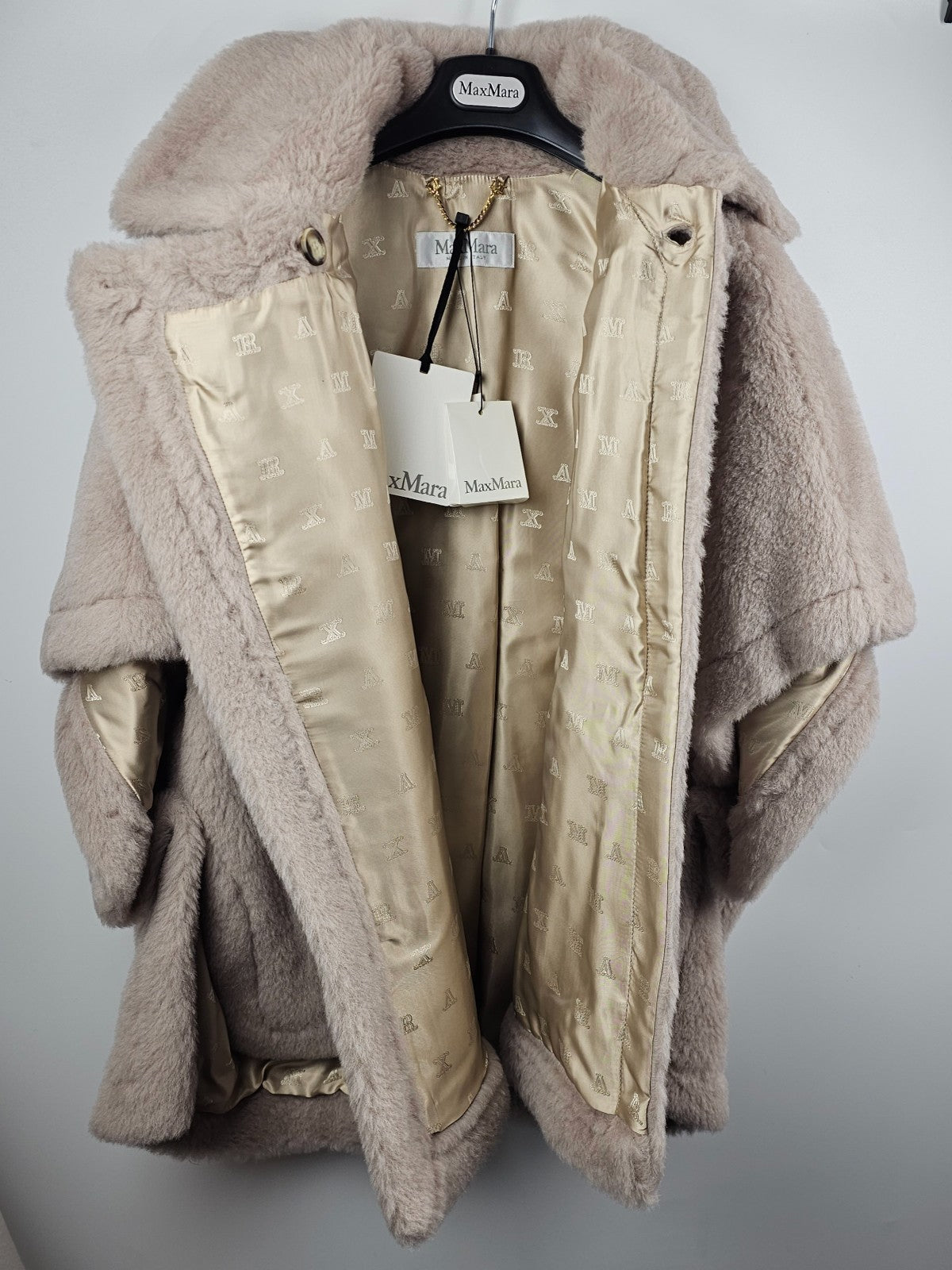 MAX MARA Tebe Teddy Beige Fuzzy Cape Jacket New & Authentic
