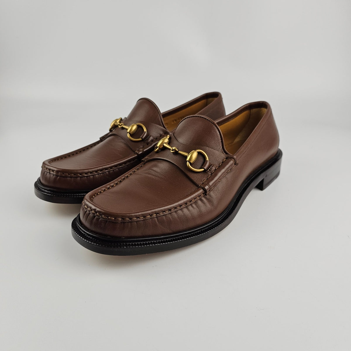 GUCCI Men's Brown Leather With Horsebit Loafers New & Authentic