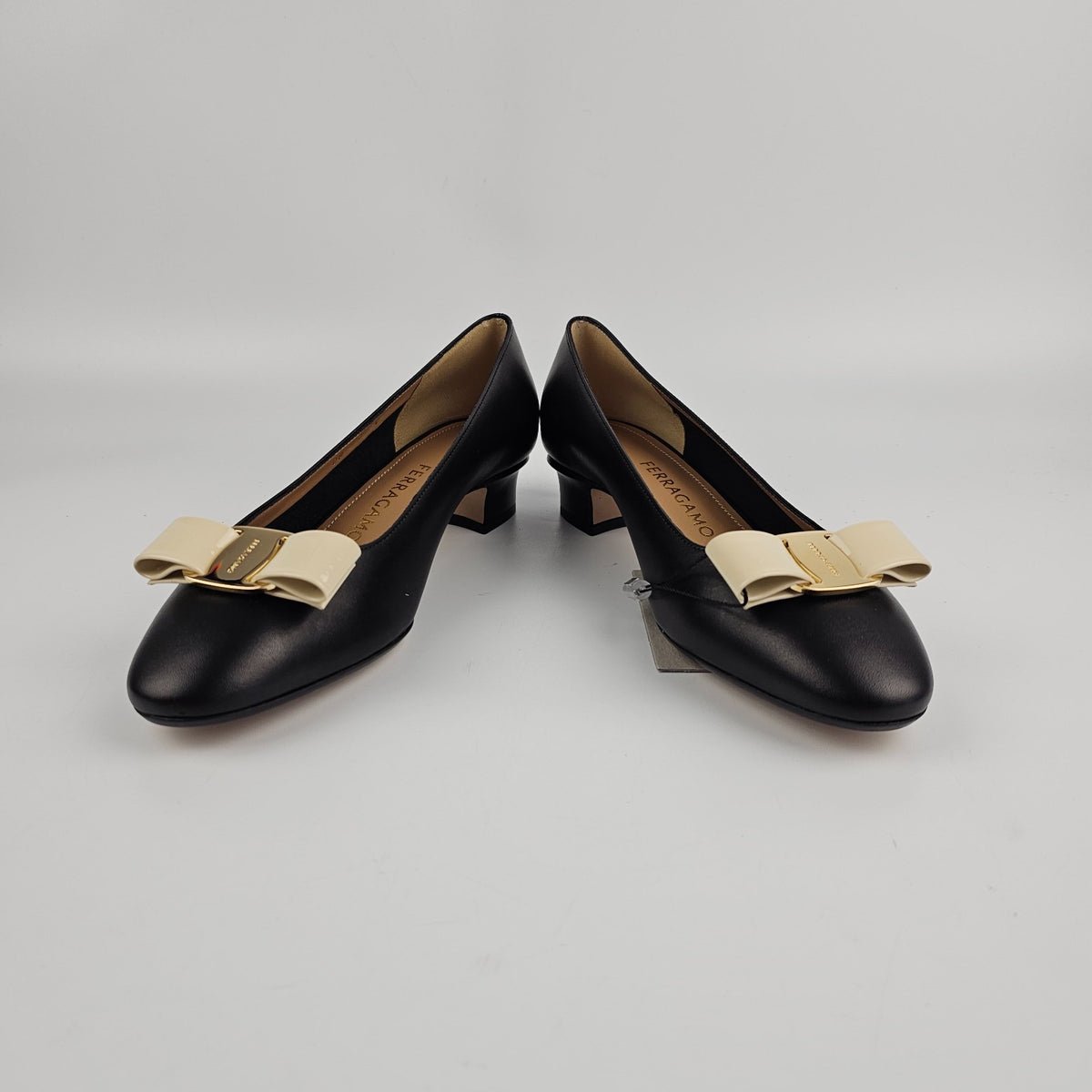FERRAGAMO Vara Black Leather 35mm Heel Shoes New & Authentic