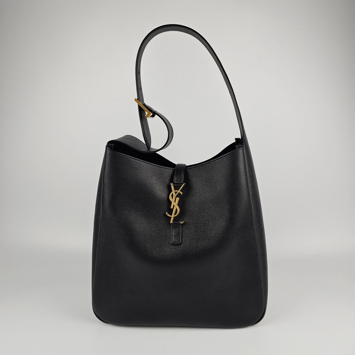 Saint Laurent Le 5 a 7  Large $3200 Black Grained Leather Shoulder Bag New