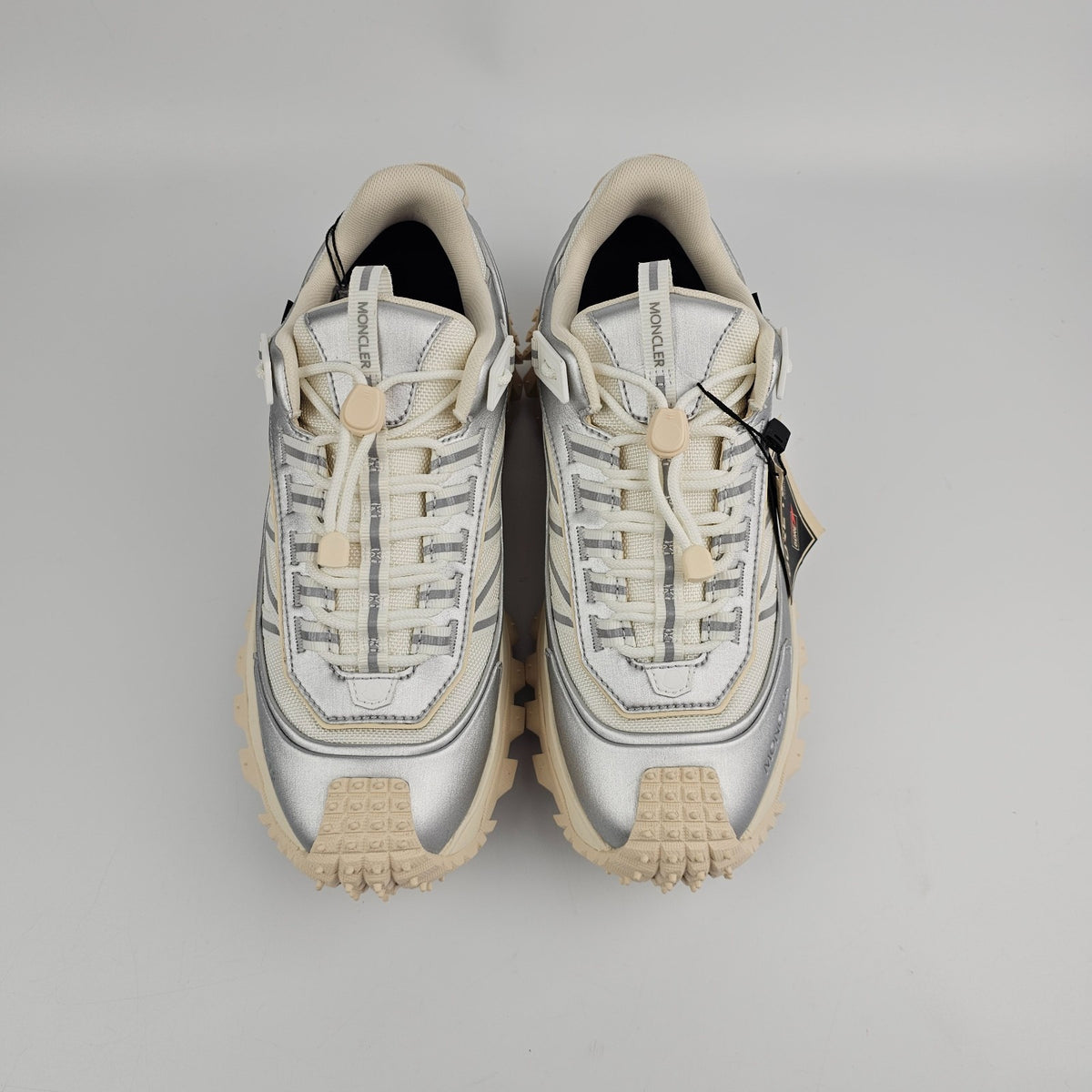 MONCLER Trailgrip GTX $820 Women's Silver Sneakers New