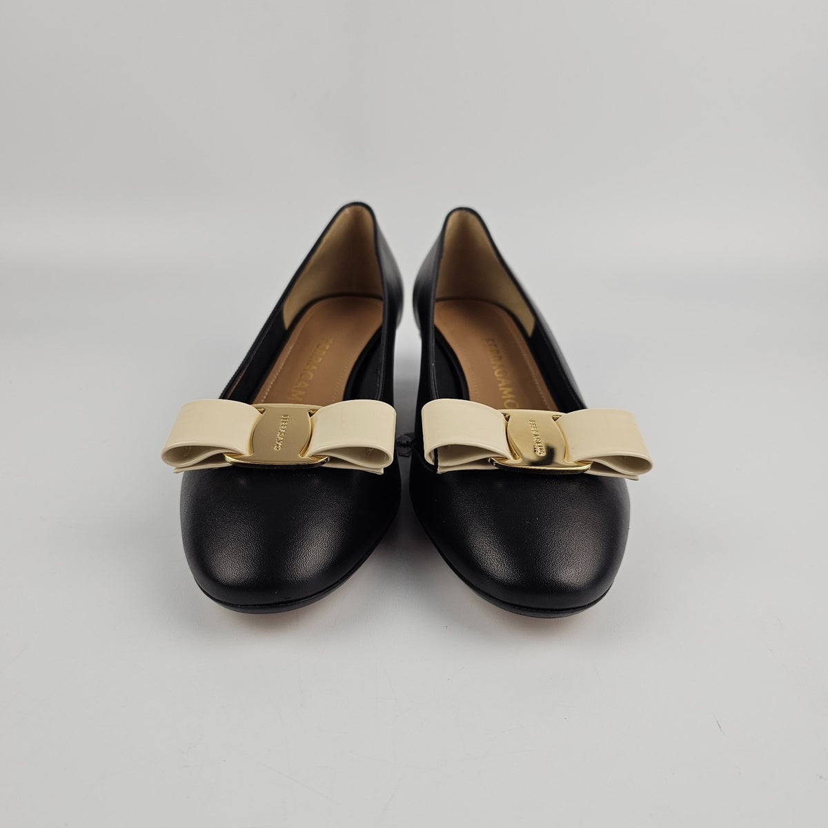 FERRAGAMO Vara Black Leather 35mm Heel Shoes New & Authentic
