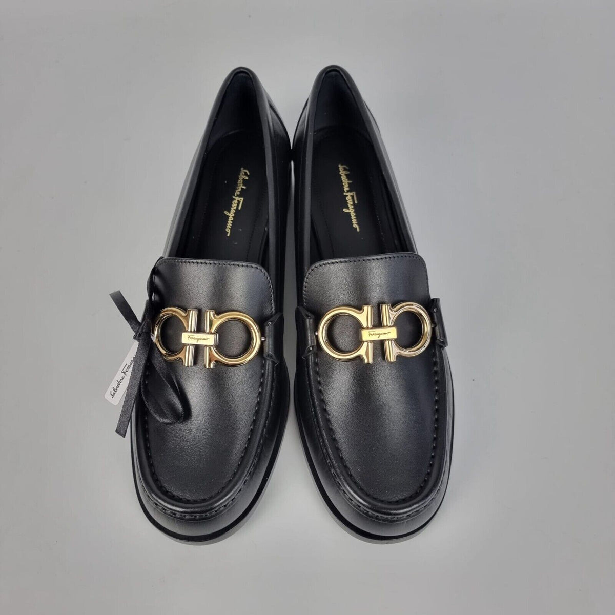 FERRAGAMO Rolo Women's Black Loafers New US8