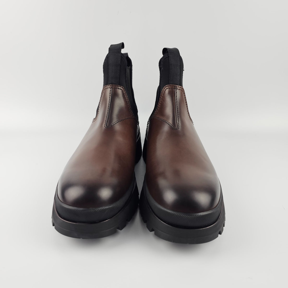PRADA $1450 Ebony Brown Leather And Stretch Fabric Chelsea Boots New/Authentic