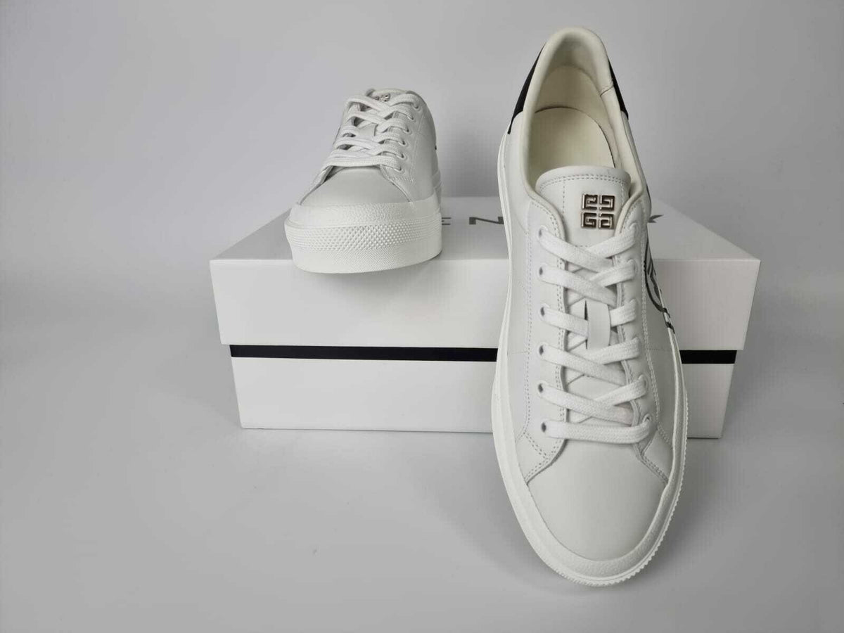 Givenchy City Sport White Sneakers New Size 42 US 9