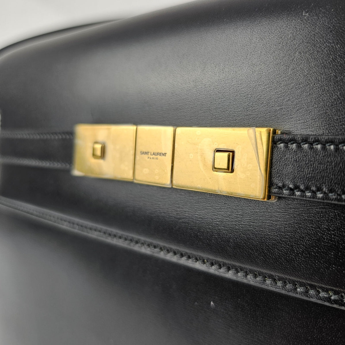 Saint Laurent Manhattan Box Medium $3400 Black Leather Shoulder Bag New