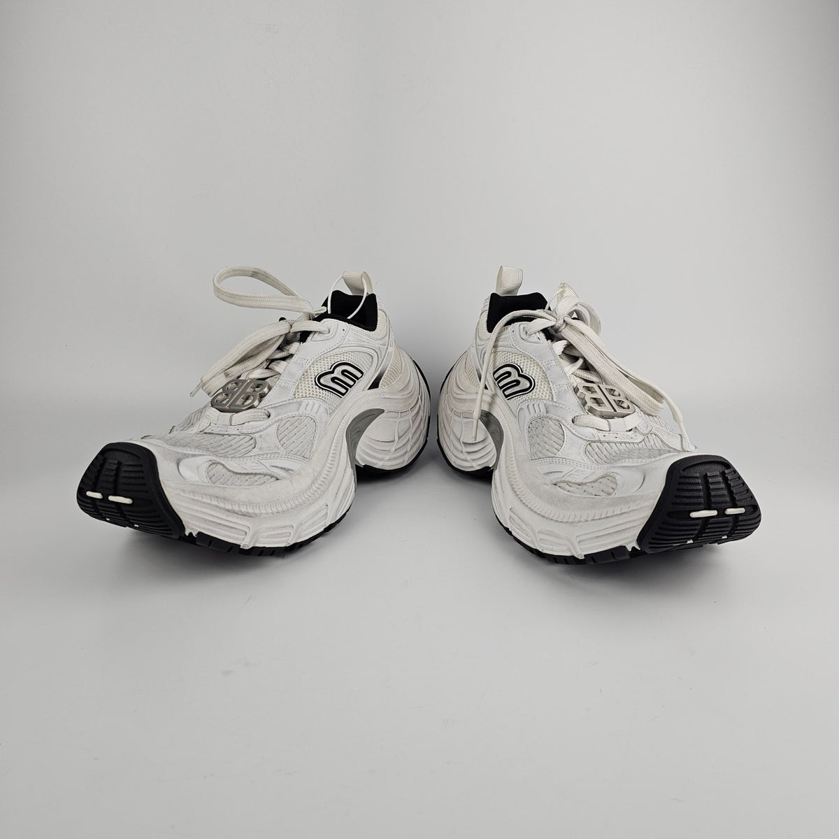 BALENCIAGA 6XL $1350 Men's White/Black Sneakers New & Authentic