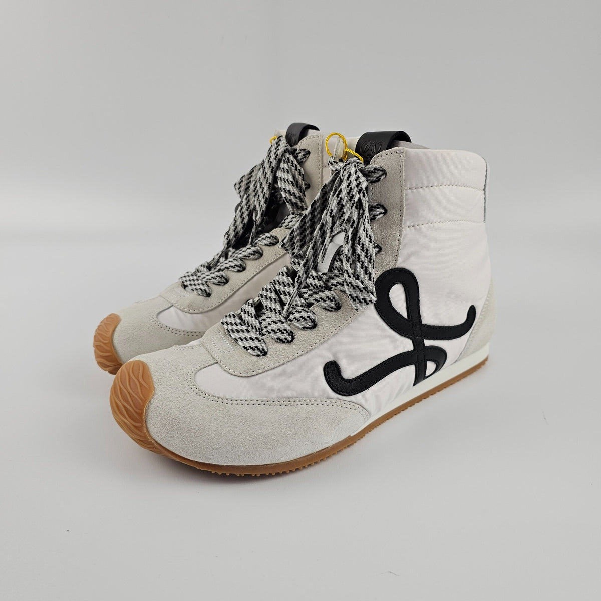 LOEWE Ballet Runner 2.0 $990 White/Black High Top Sneakers New & Authentic