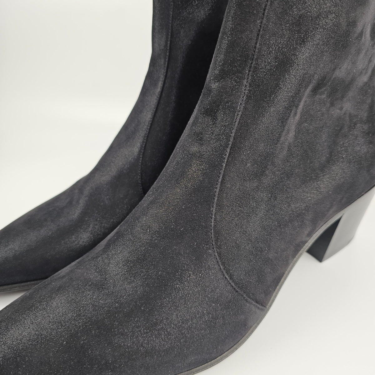 SAINT LAURENT Vassili Black Suede Boots New & Authentic