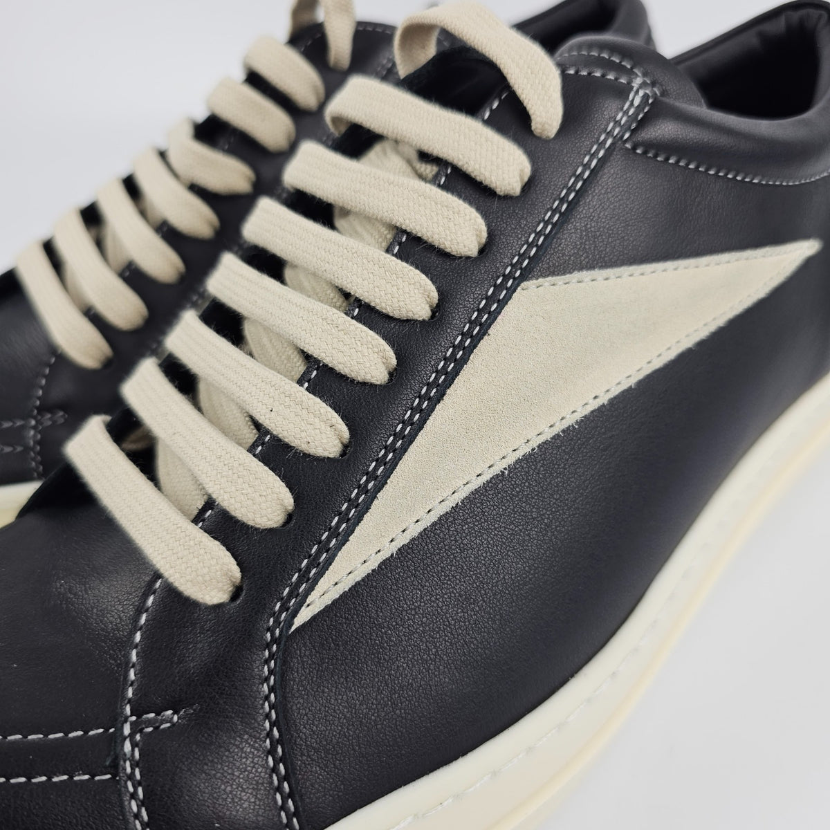 RICK OWENS Temple $1065 Black/Milk Vintage Sneakers New & Authentic