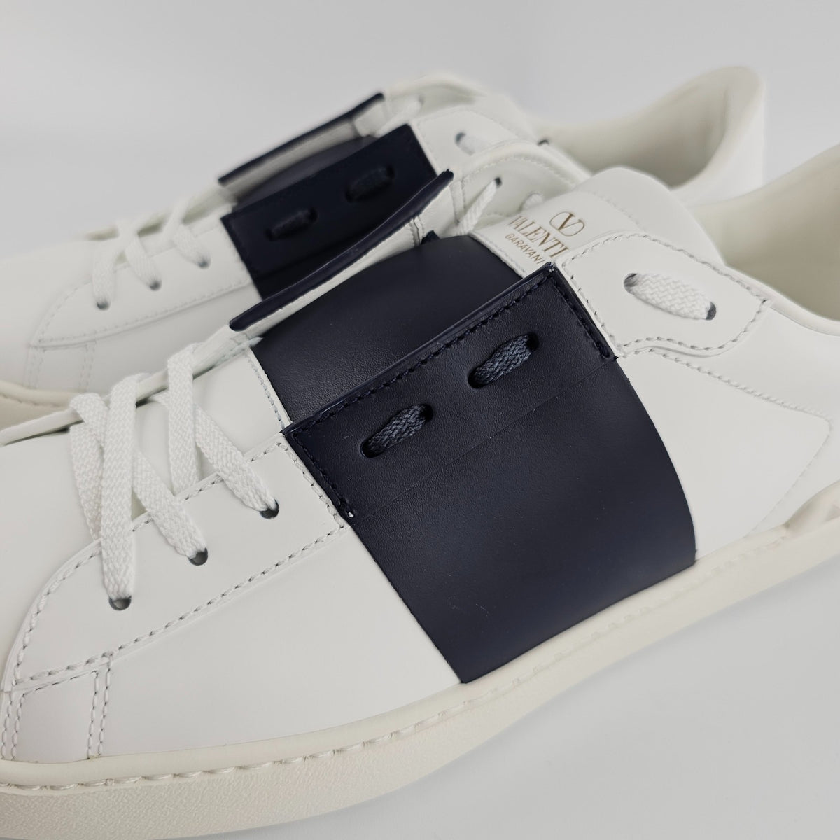 VALENTINO GARAVANI Open White/Marine Sneakers New & Authentic