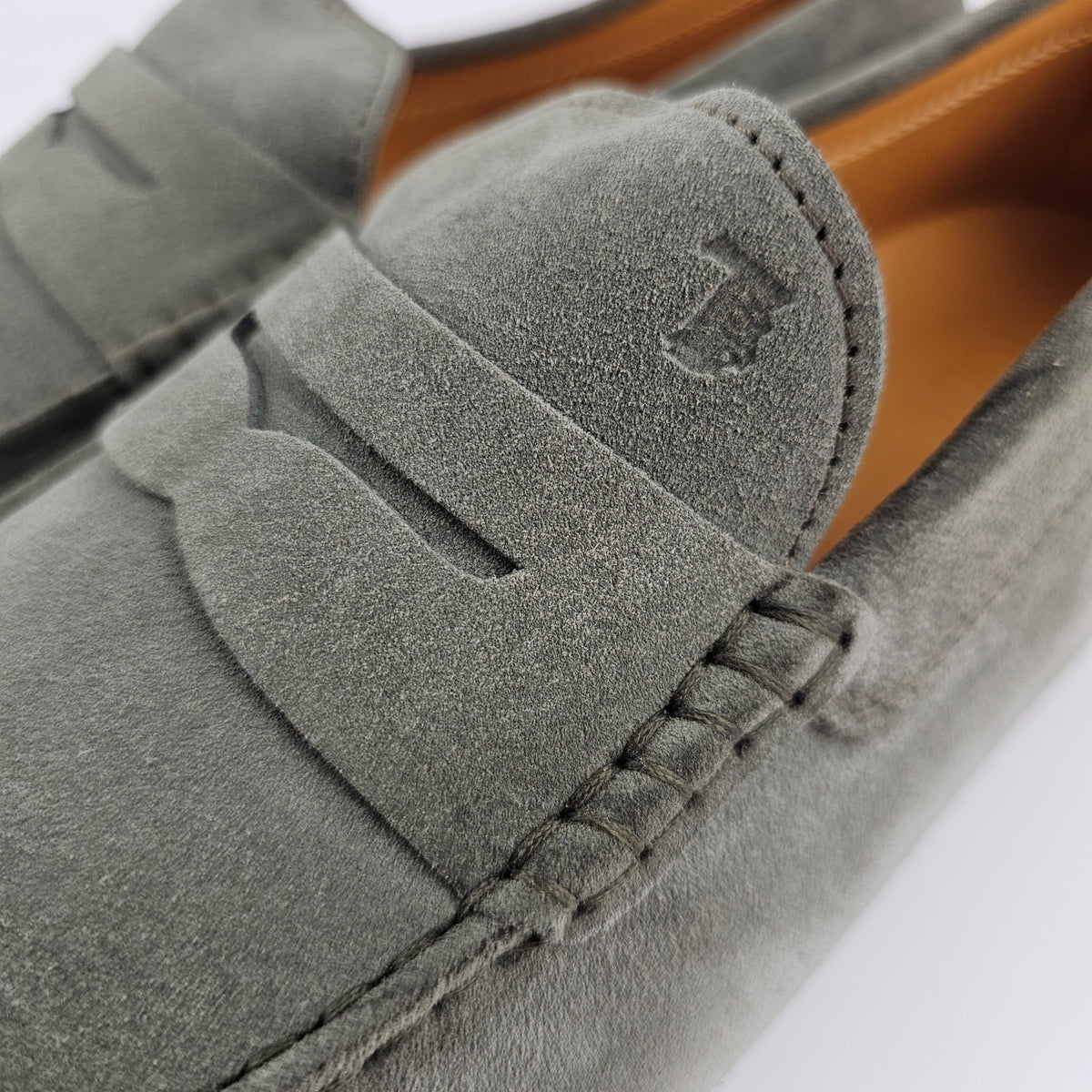 TOD's Gommino Gray Suede Loafers New & Authentic