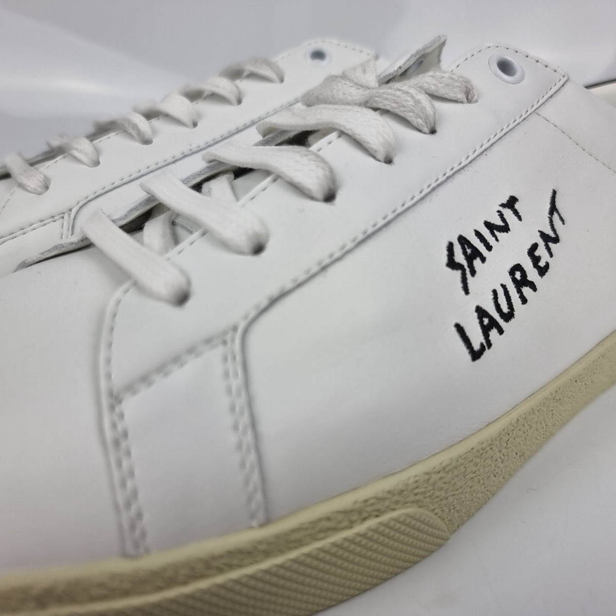 SAINT LAURENT Court White Low Top Sneakers New