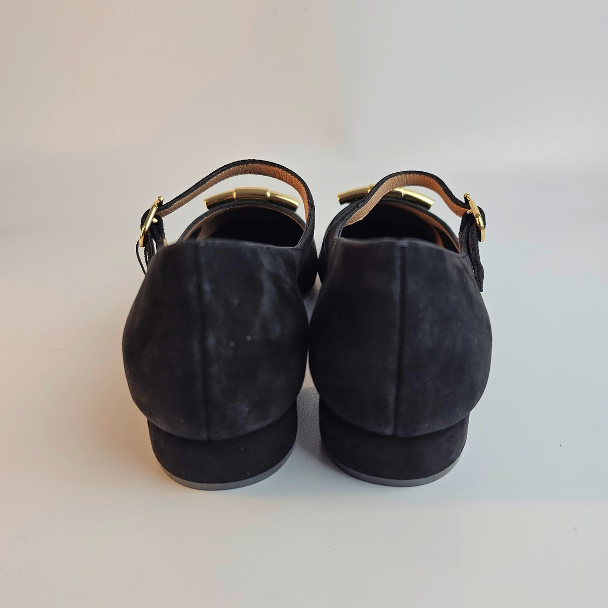 FERRAGAMO Mary Jane Marry 2 Gold/Black Suede Heeled Ballerina Pumps New