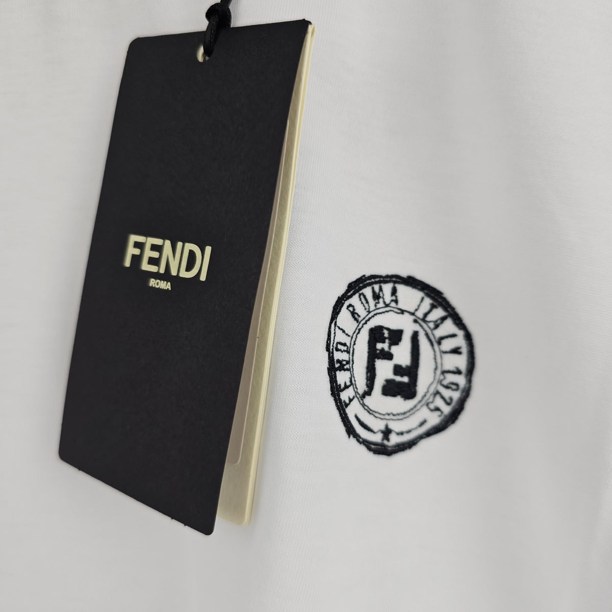 FENDI $790 White Cotton T-shirt New & Authentic