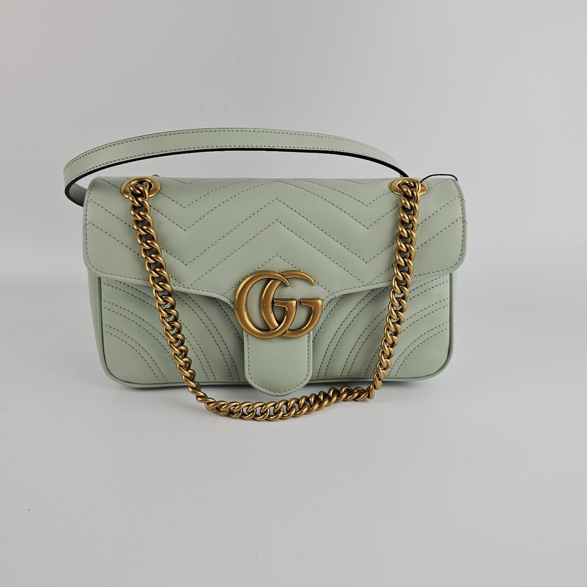 Gucci Marmont Medium GG $2850 Pale Green Leather Shoulder Bag New And Authentic