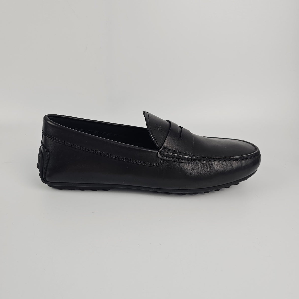TOD'S City Gommino Black Loafers New & Authentic