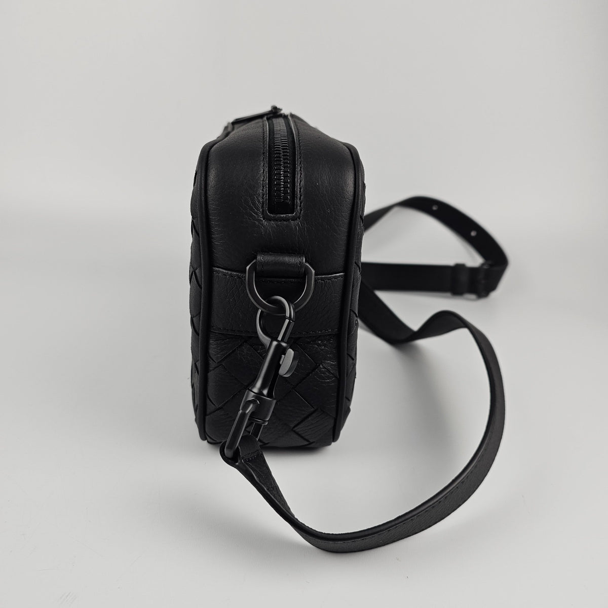 BOTTEGA VENETA $3200 Black Small Intrecciato Camera Bag New & Authentic