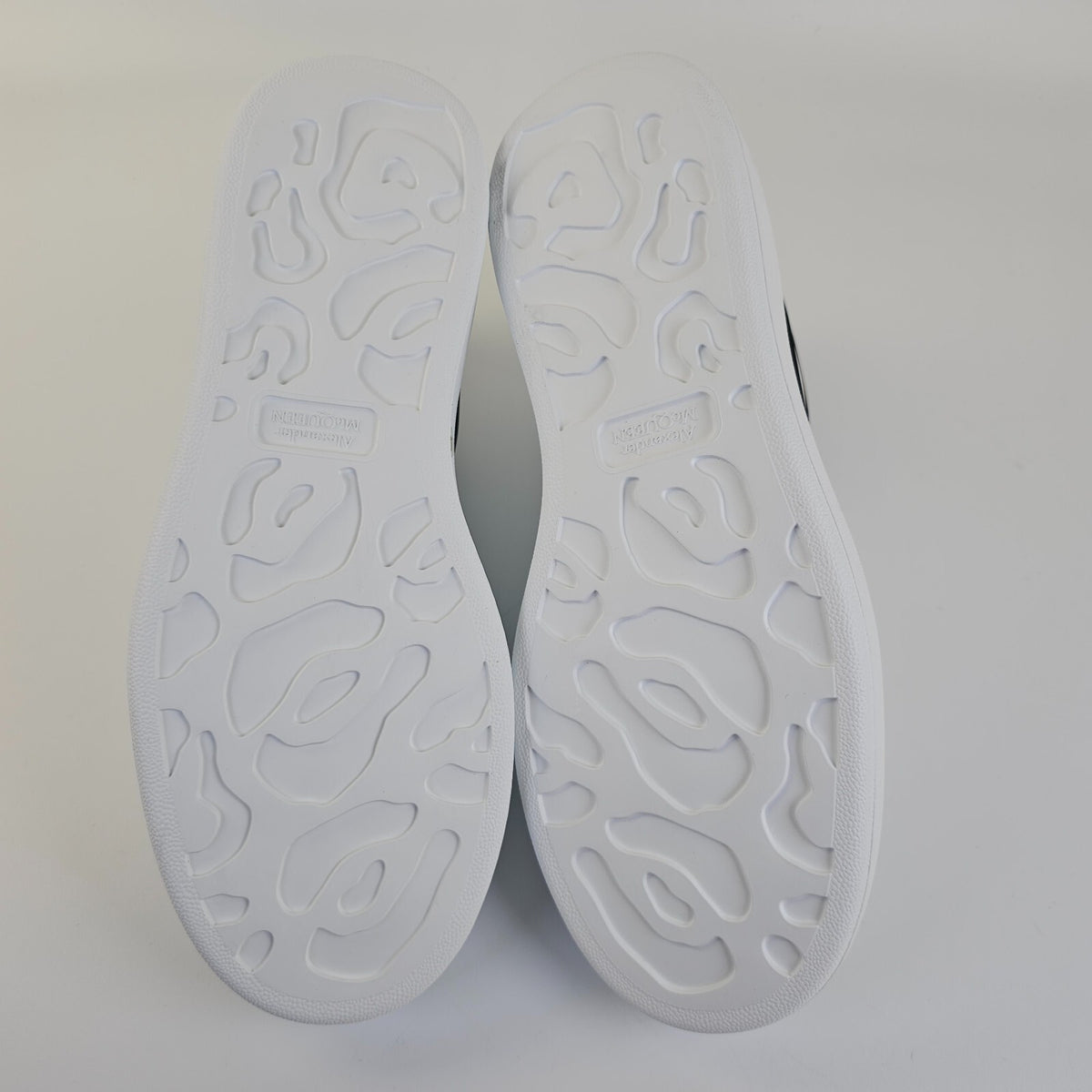 ALEXANDER MCQUEEN Oversized Men's White/Black Sneakers New