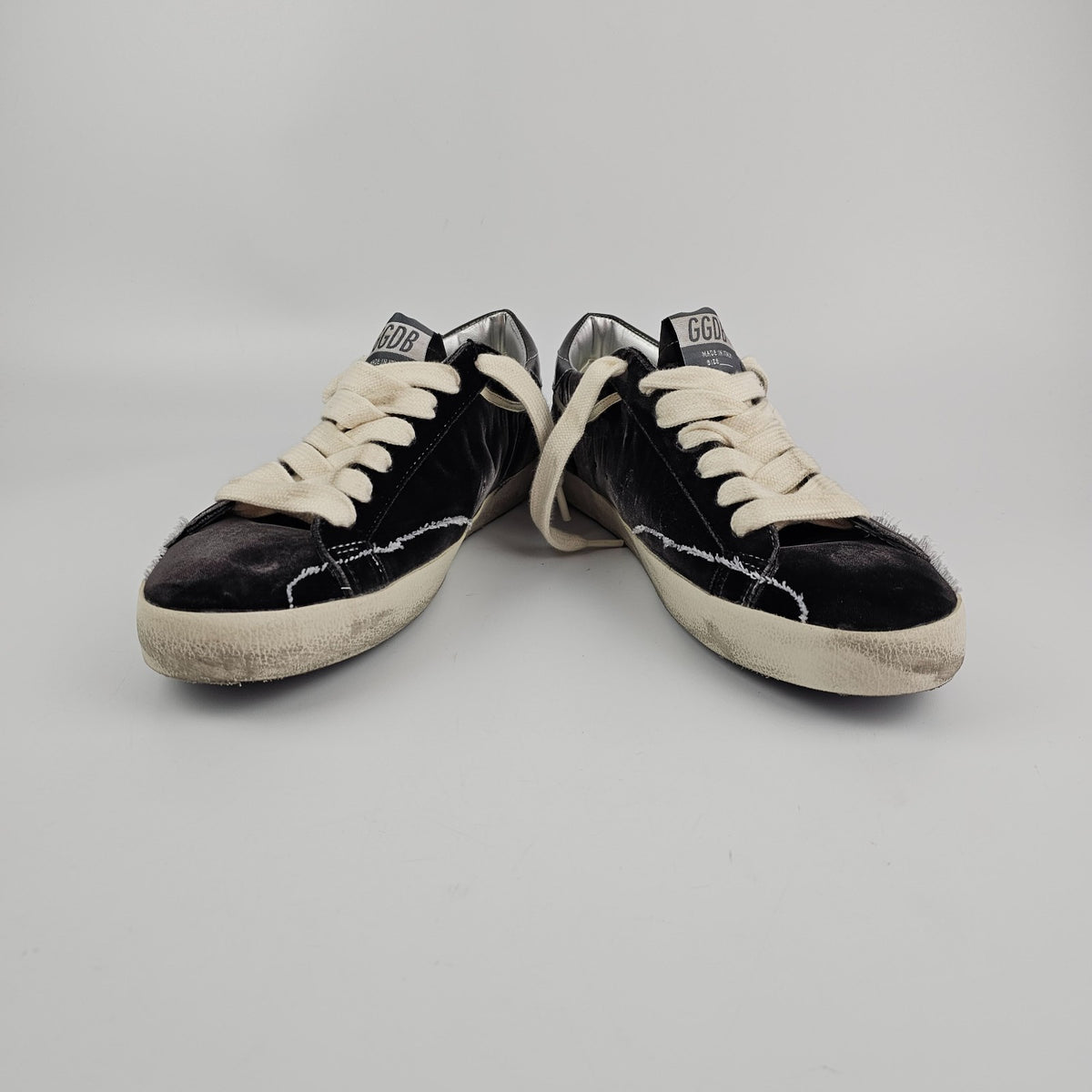 GOLDEN GOOSE Men's Super Star Black/Silver Sneakers New