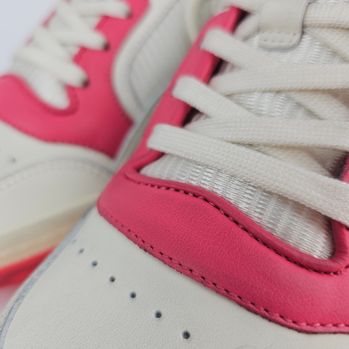 Gucci Mac80 Women's White And Pink Sneakers New