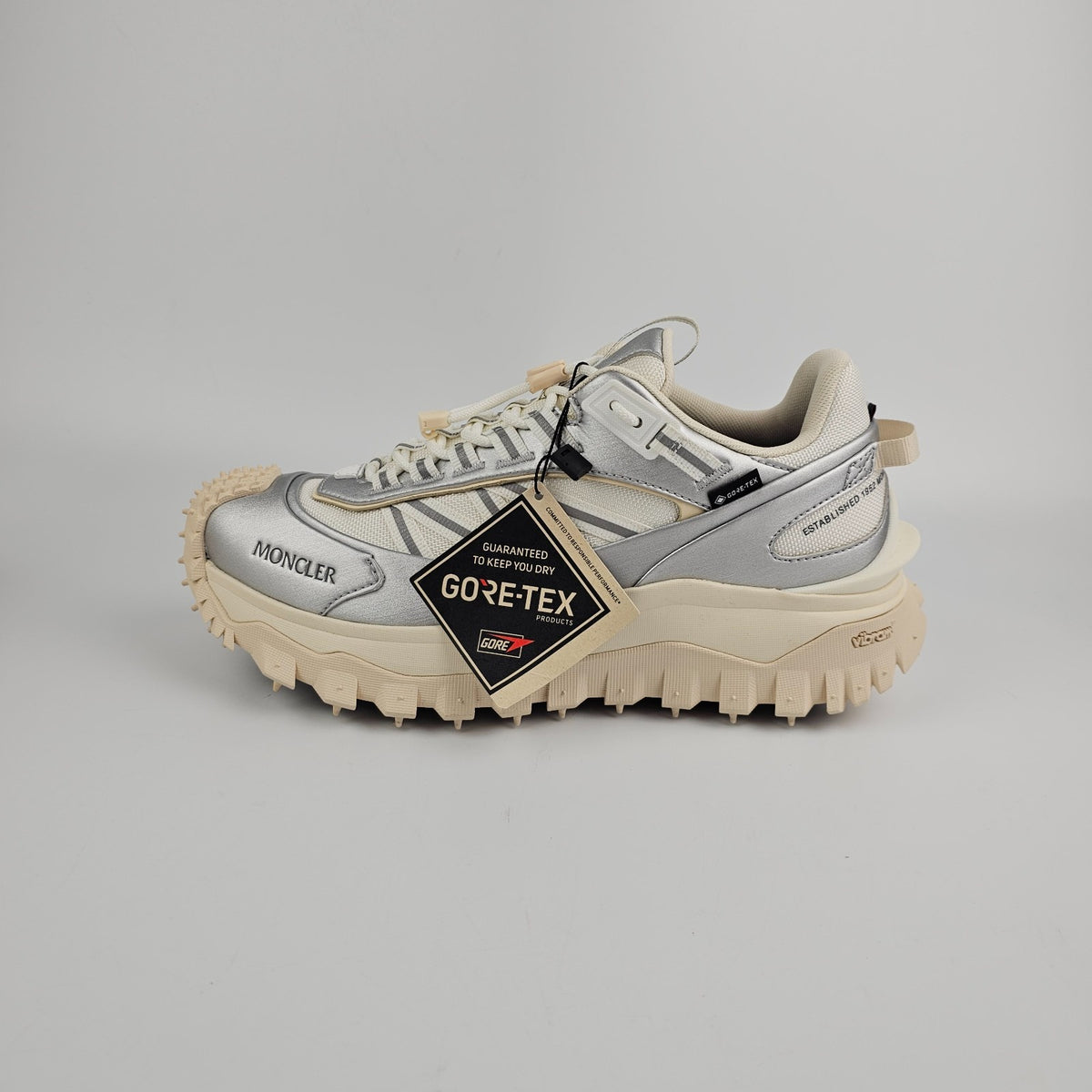 MONCLER Trailgrip GTX $820 Women's Silver Sneakers New