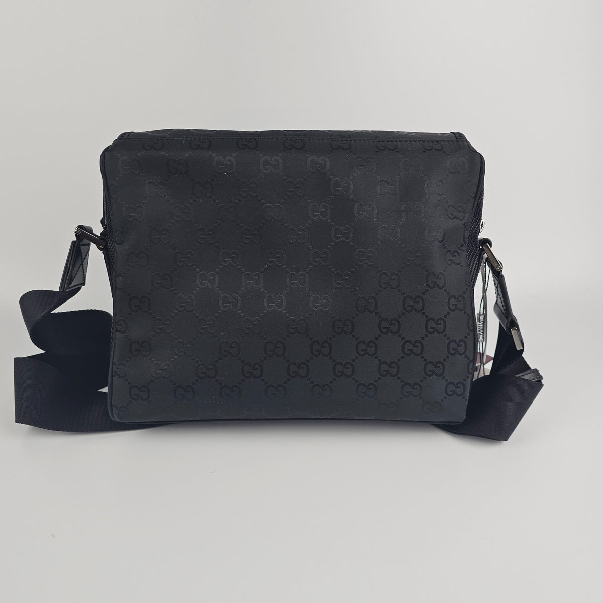 GUCCI $2200 Nexus Black GG Nylon Medium Crossbody Bag New & Authentic