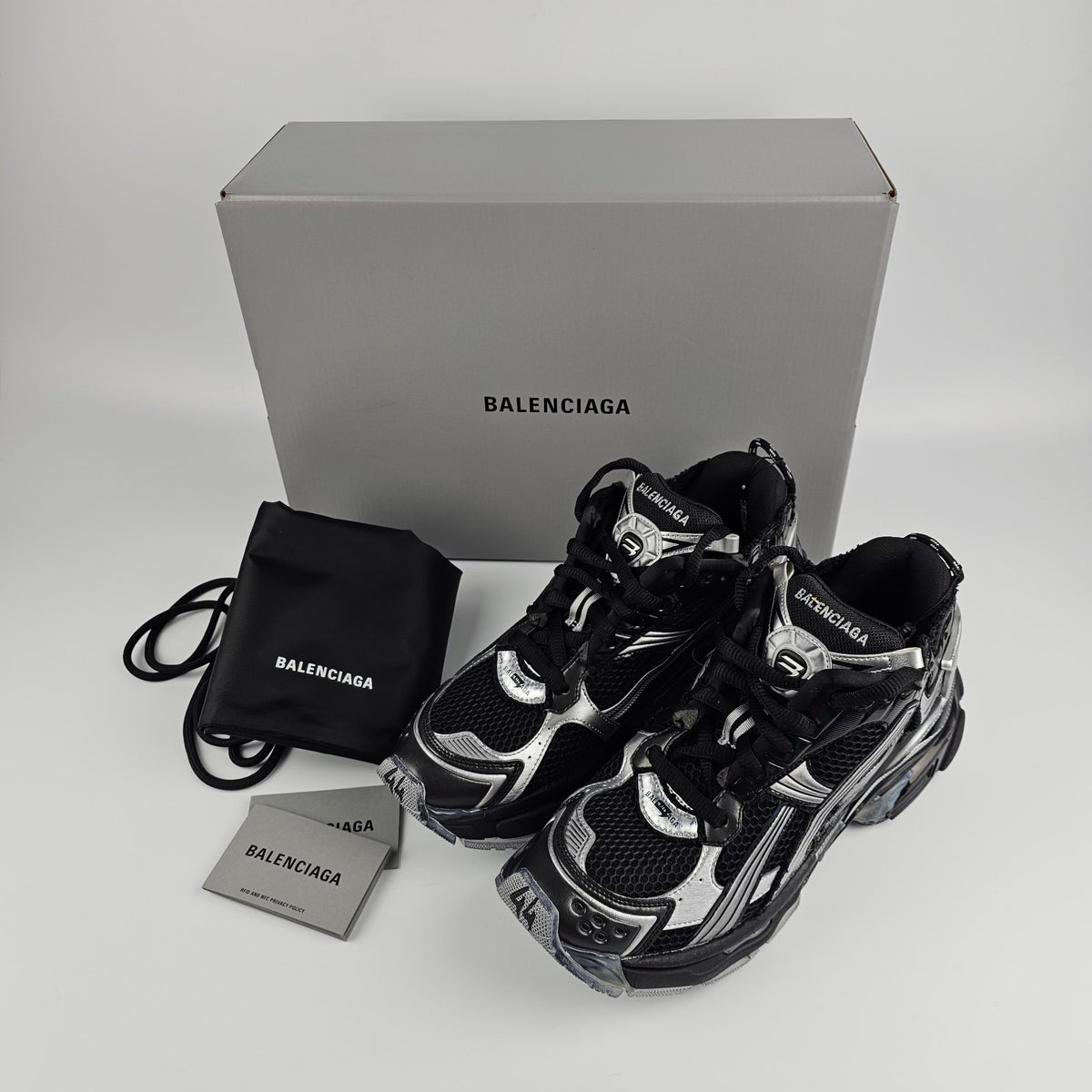 BALENCIAGA Runner $1190 Men's Black/Silver Sneakers New & Authentic