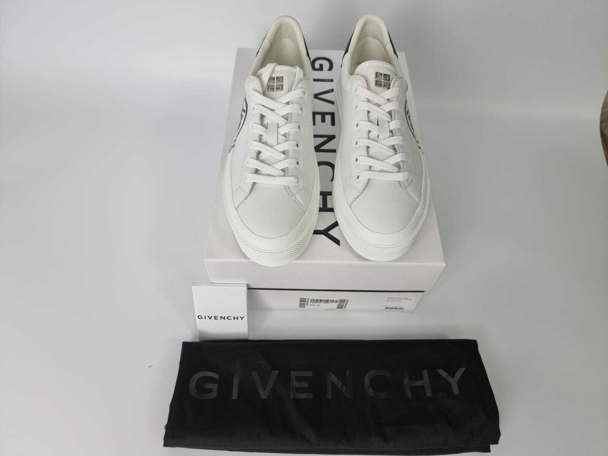 Givenchy City Sport White Sneakers New Size 42 US 9