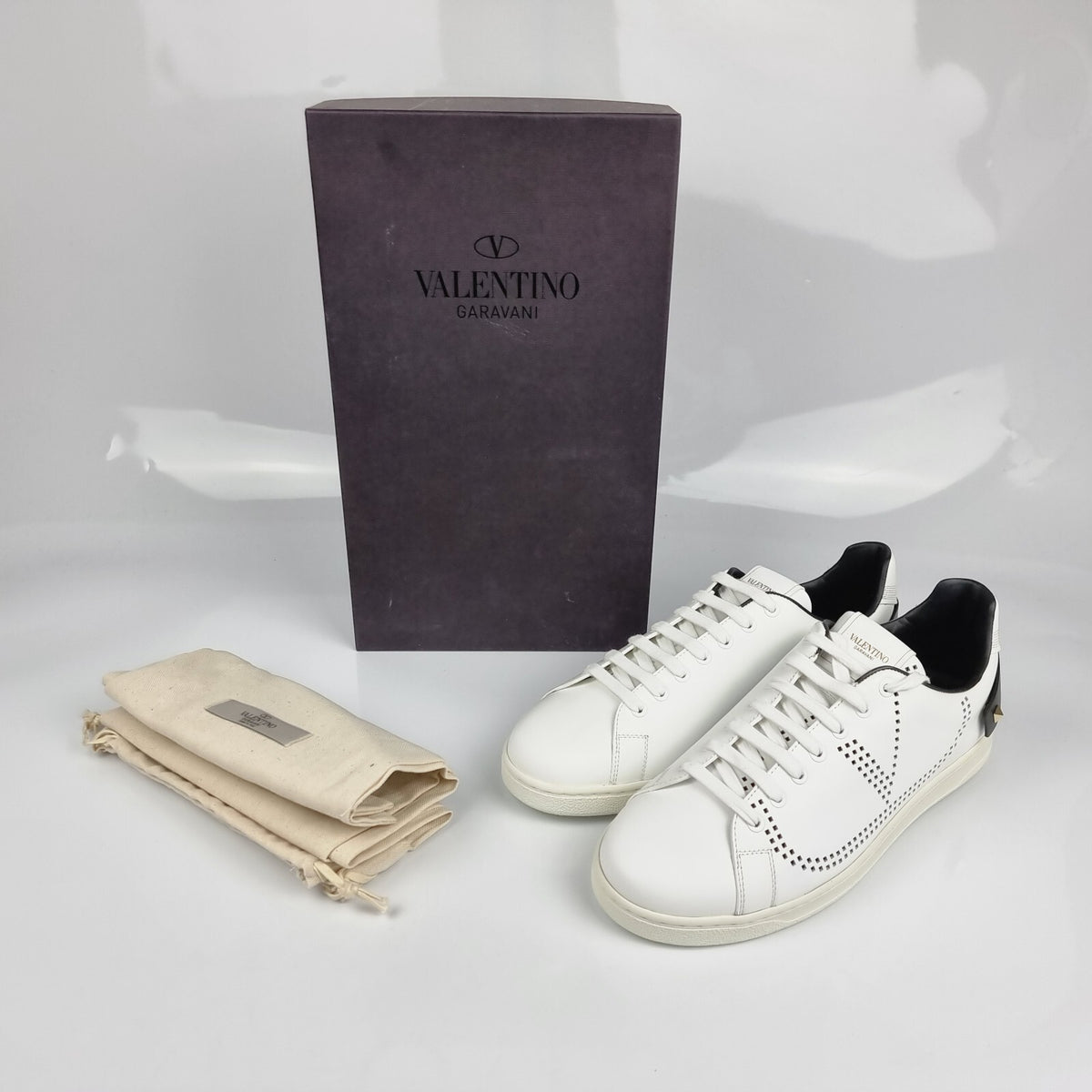 VALENTINO GARAVANI Backnet Men's White And Black Sneakers New Size 42 US 9
