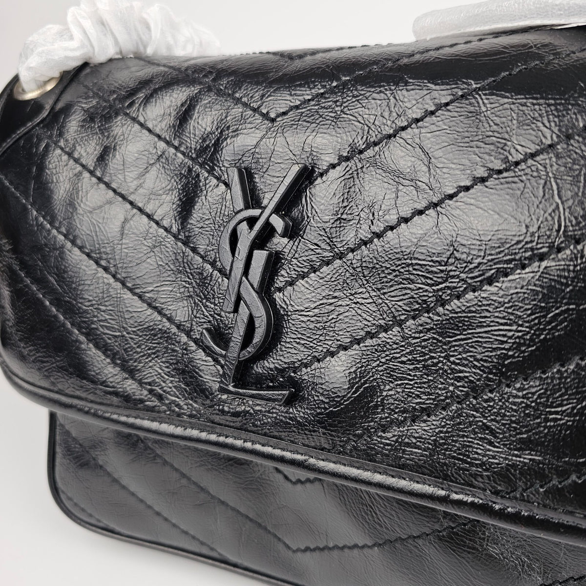 SAINT LAURENT Medium Niki Black Leather Bag New