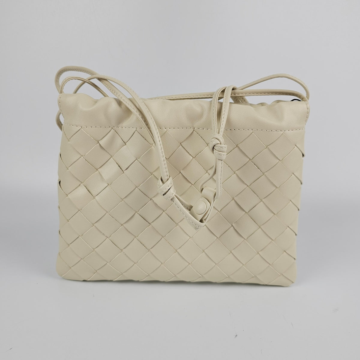 BOTTEGA VENETA Dustbag Small $1850 Sea Salt Leather Shoulder Bag New