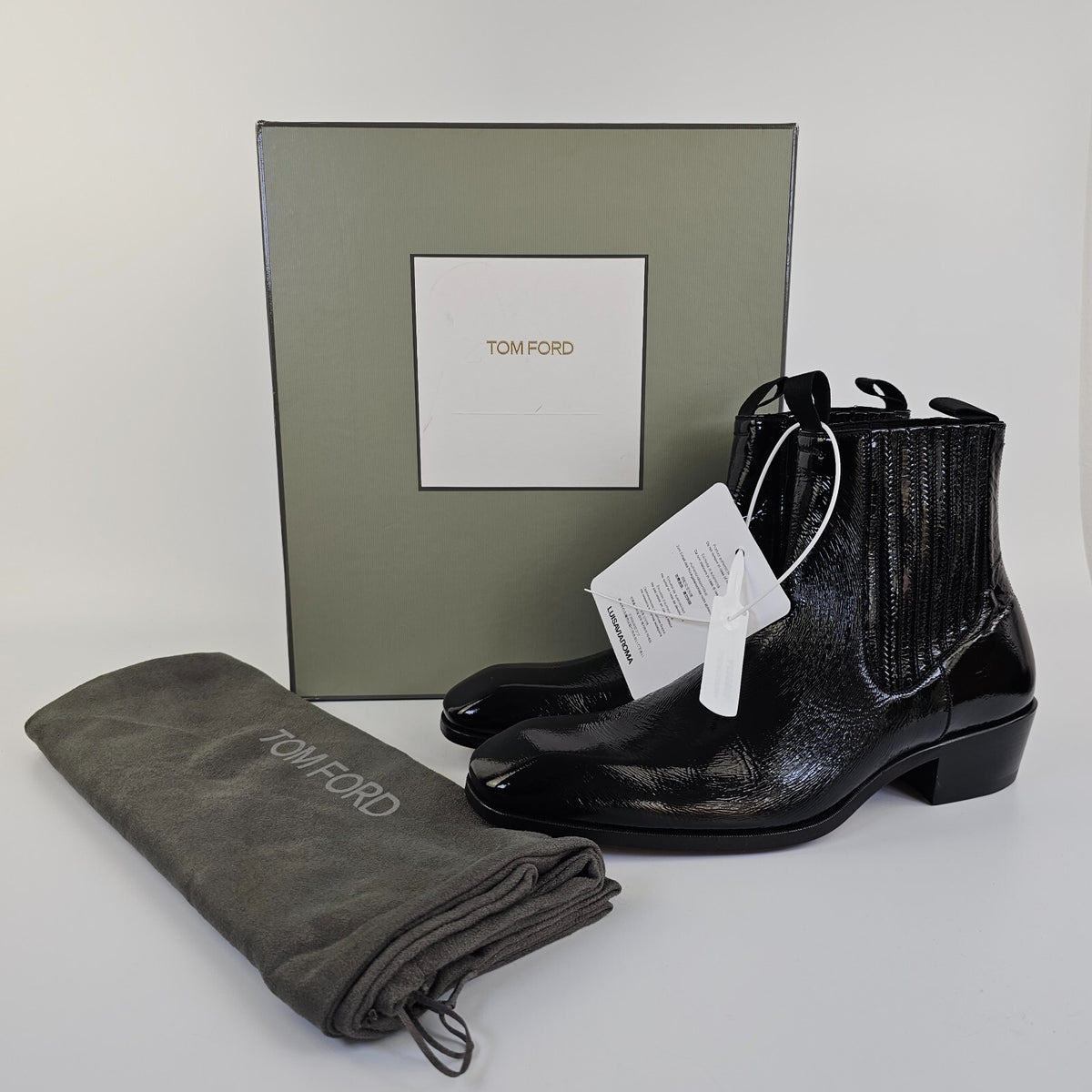 TOM FORD Bailey Black Crackled Leather Chelsea Boots Size US 10