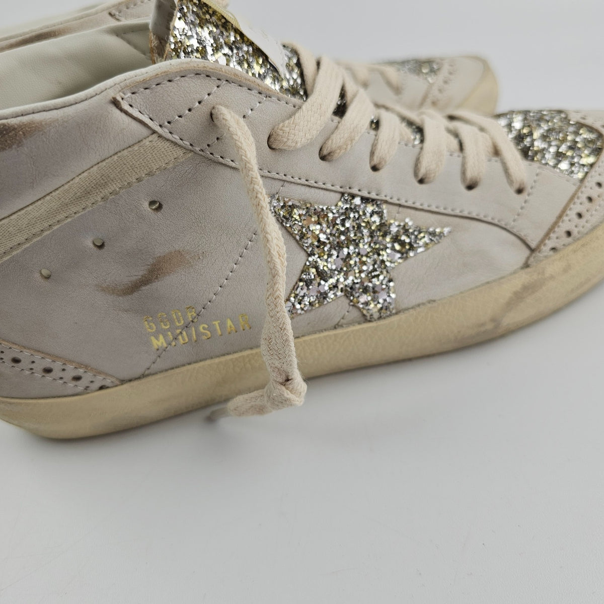 GOLDEN GOOSE Mid Star Women's Beige/Platinum Sneakers New & Authentic