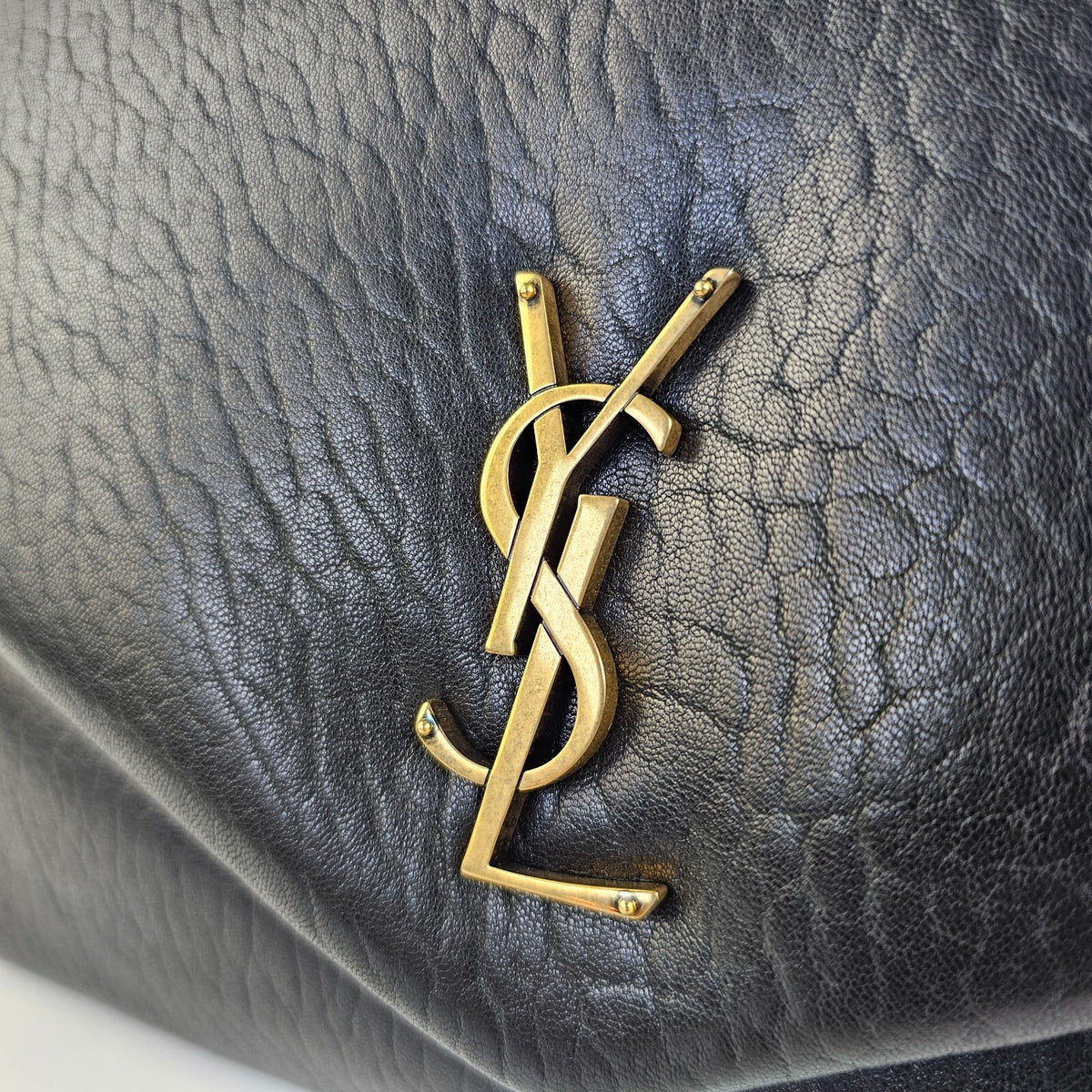 Saint Laurent Calypso Large $3500 Black Grained Lambskin Shoulder Bag New
