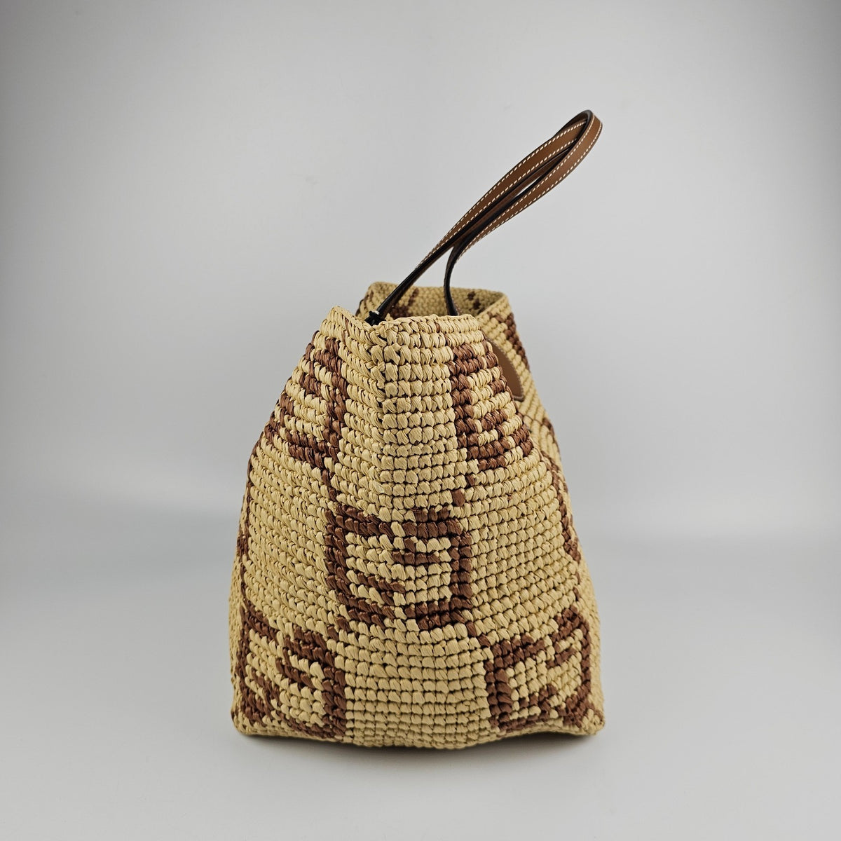 GUCCI $3650 Natural/Brown GG Raffia Medium Tote Bag New & Authentic