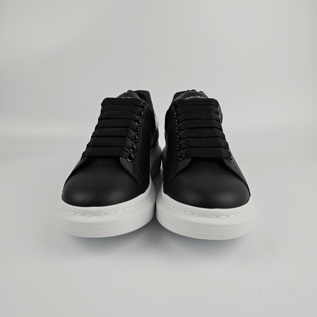 ALEXANDER MCQUEEN Men's Oversized Black/White $760 Sneakers New & Authentic