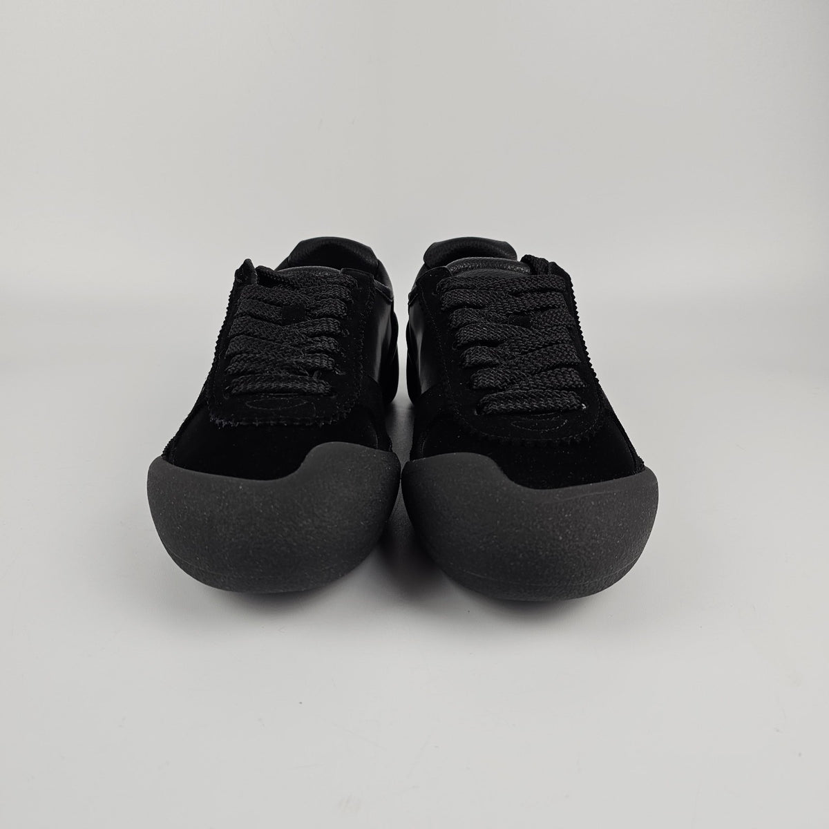 ALEXANDER MCQUEEN Flexion Women's Black Suede Sneakers New & Authentic