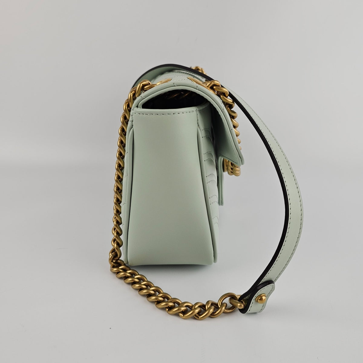 Gucci Marmont Medium GG $2850 Pale Green Leather Shoulder Bag New And Authentic