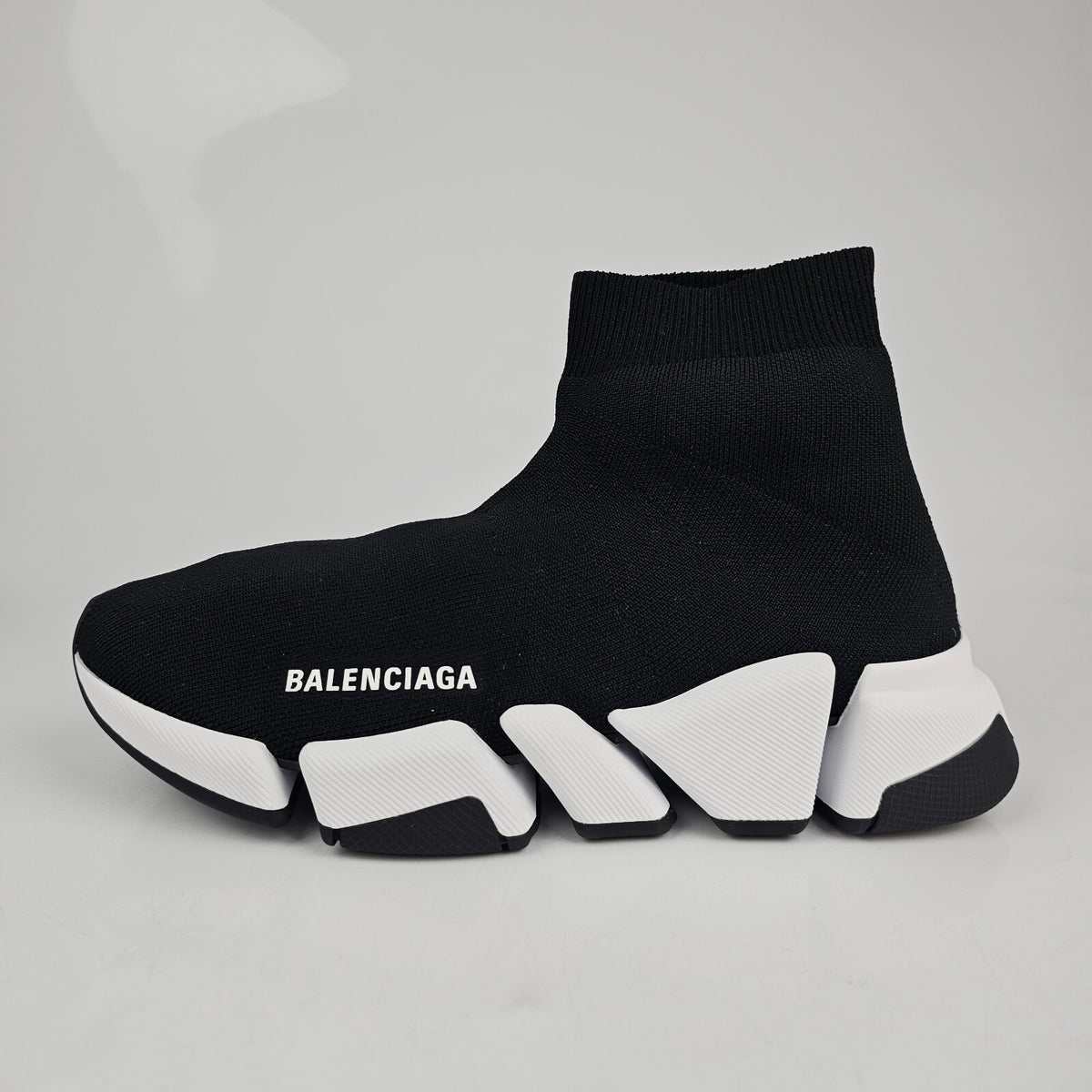 BALENCIAGA Speed 2 Men's Black And White Sneakers New