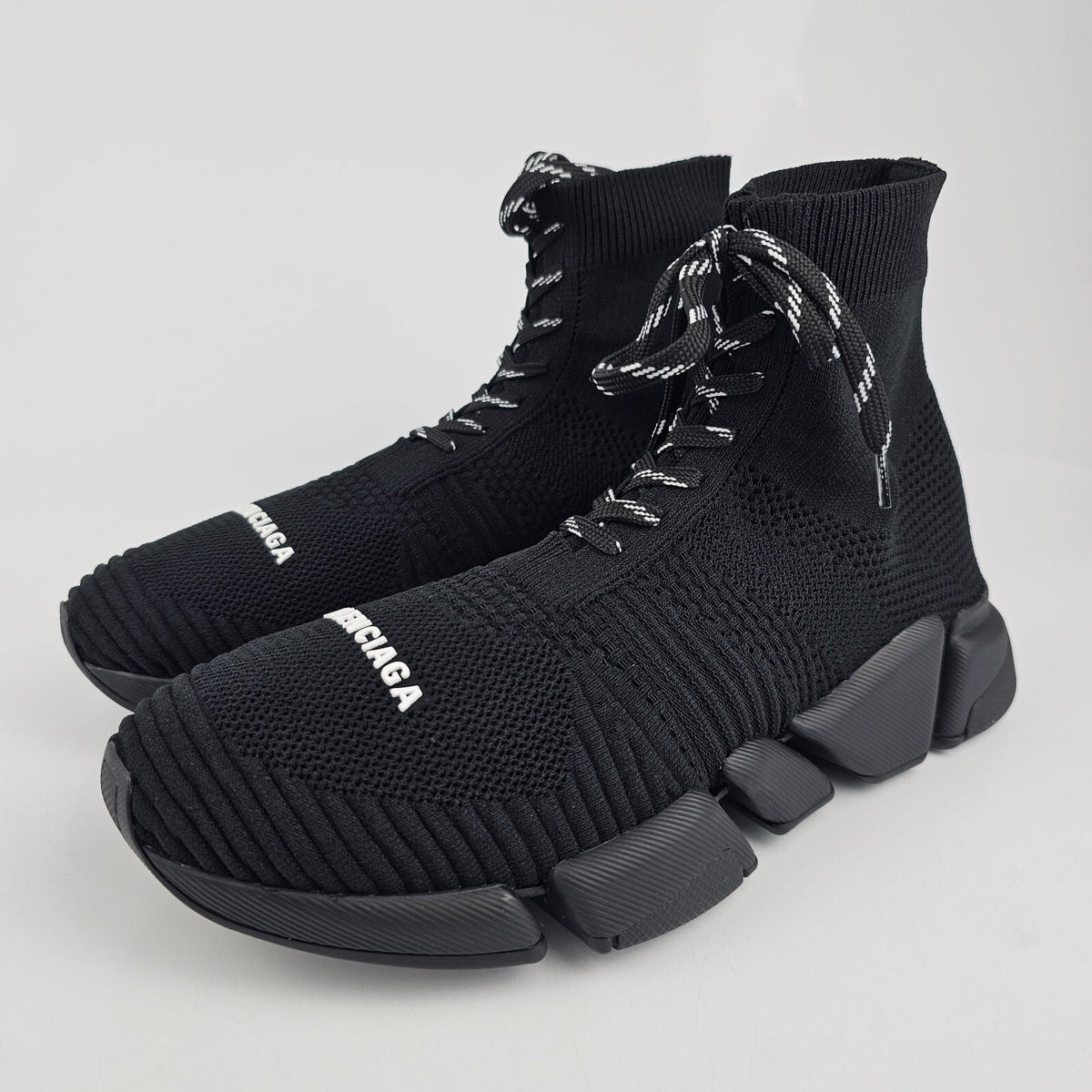BALENCIAGA Speed 2 Men's Black Laced Sneakers New